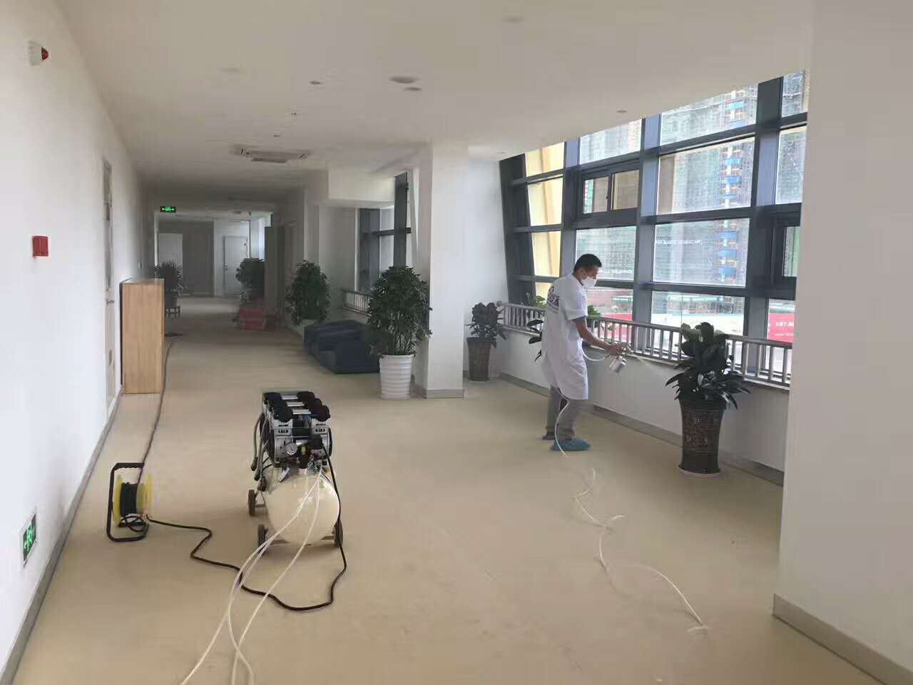 高樓大廈也擋不住的空氣污染問題原來是因?yàn)闆]有甲醛治理！