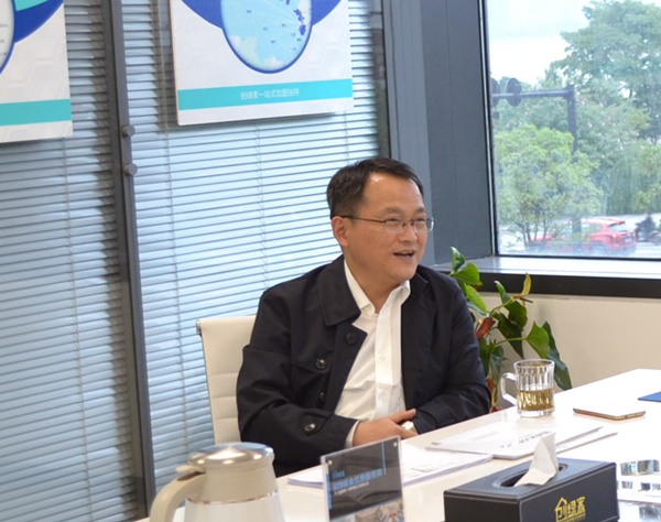 熱烈歡迎中科院賀軍輝教授蒞臨創(chuàng)綠家指導！