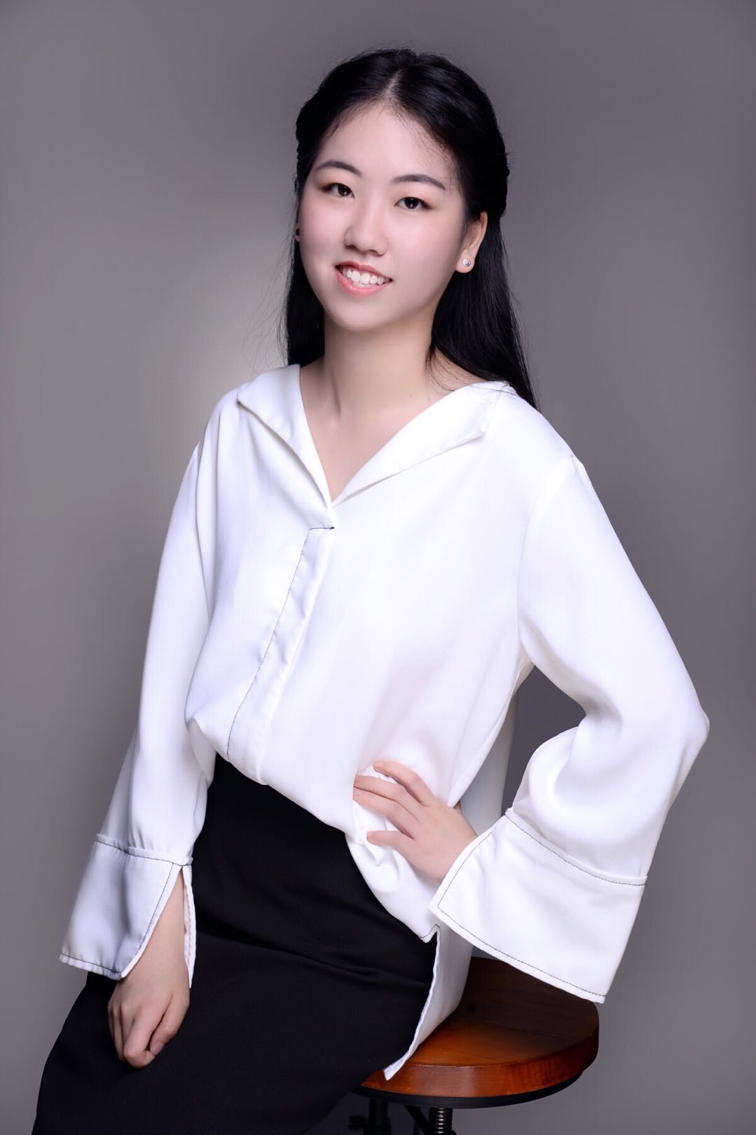 【1月生日會】本月壽星只有美少女，拍圖拍到小編手機內(nèi)存不夠啦！