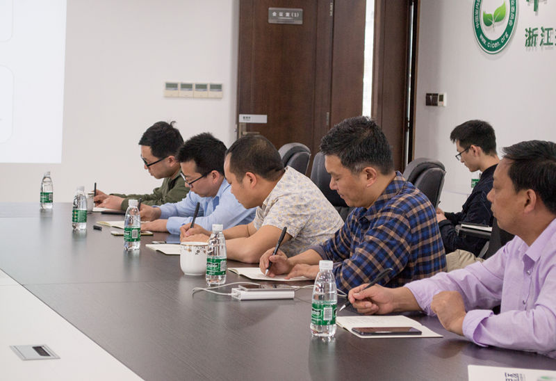 中國室內(nèi)裝飾協(xié)會(huì)室內(nèi)環(huán)境凈化治理專業(yè)委員會(huì)浙江中心除醛技術(shù)交流峰會(huì)圓滿結(jié)束！