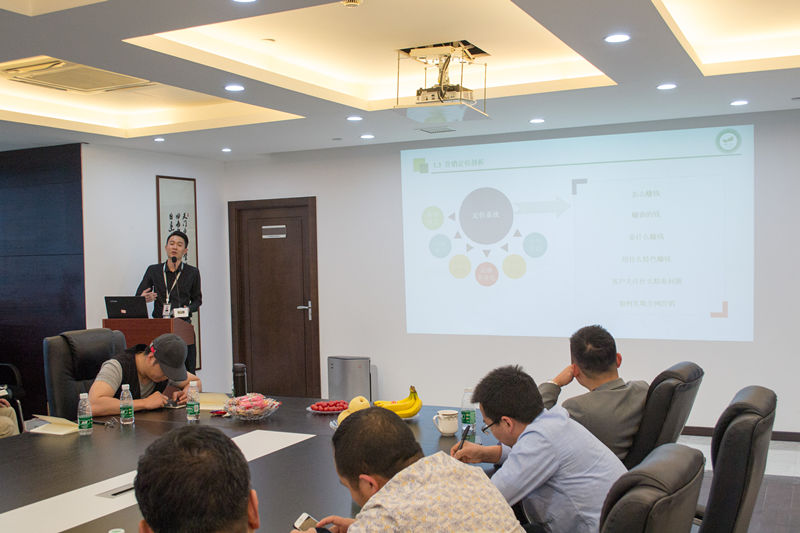 中國室內(nèi)裝飾協(xié)會(huì)室內(nèi)環(huán)境凈化治理專業(yè)委員會(huì)浙江中心除醛技術(shù)交流峰會(huì)圓滿結(jié)束！