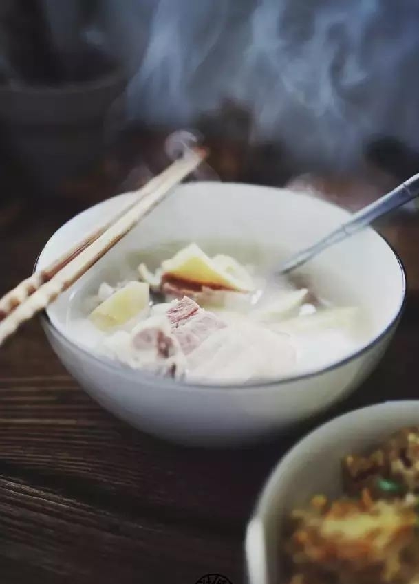 21天3000元重裝出租屋 除甲醛莫忘記！