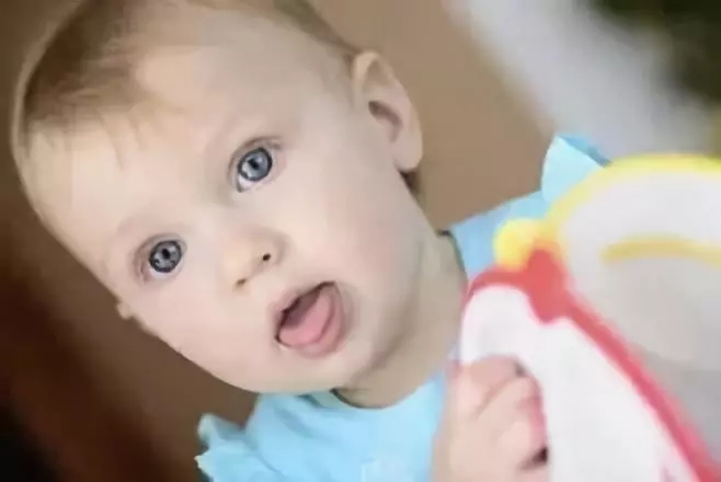 4歲男孩和媽媽辦“婚禮”，真相令人淚崩！