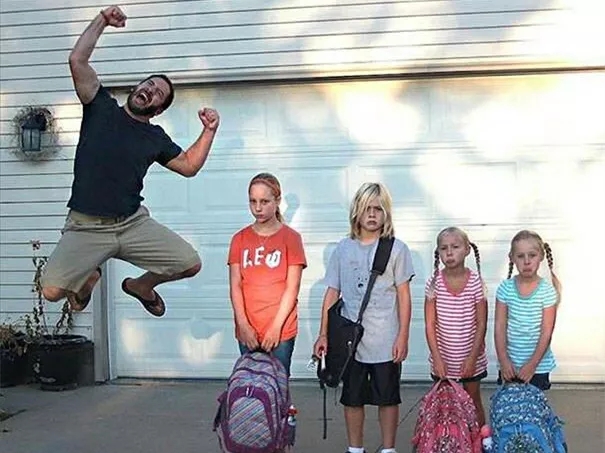 開(kāi)學(xué)倒計(jì)時(shí)，學(xué)校除甲醛讓熊孩子們?cè)獨(dú)鉂M(mǎn)滿(mǎn)迎接新學(xué)期！